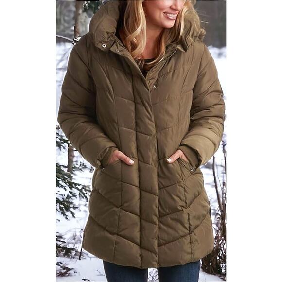 Steve Madden Jackets & Blazers - NWT - Steve Madden Chevron Quilted Outerwear Jacket in Olive Green Size: S/P